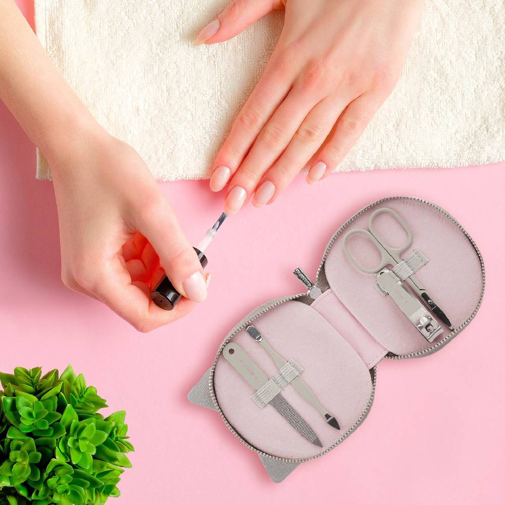 Legami Kit Manicure - But First, Nails! Hotsell