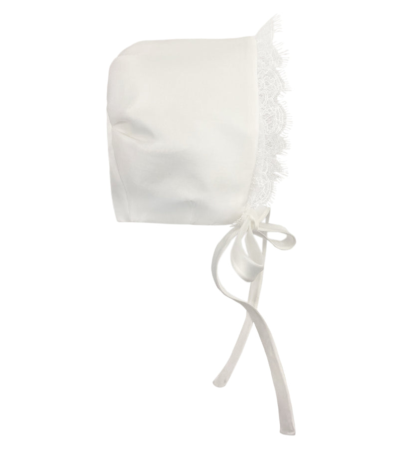 La Stupenderia SILK WHITE BONNET WITH LACE Presa