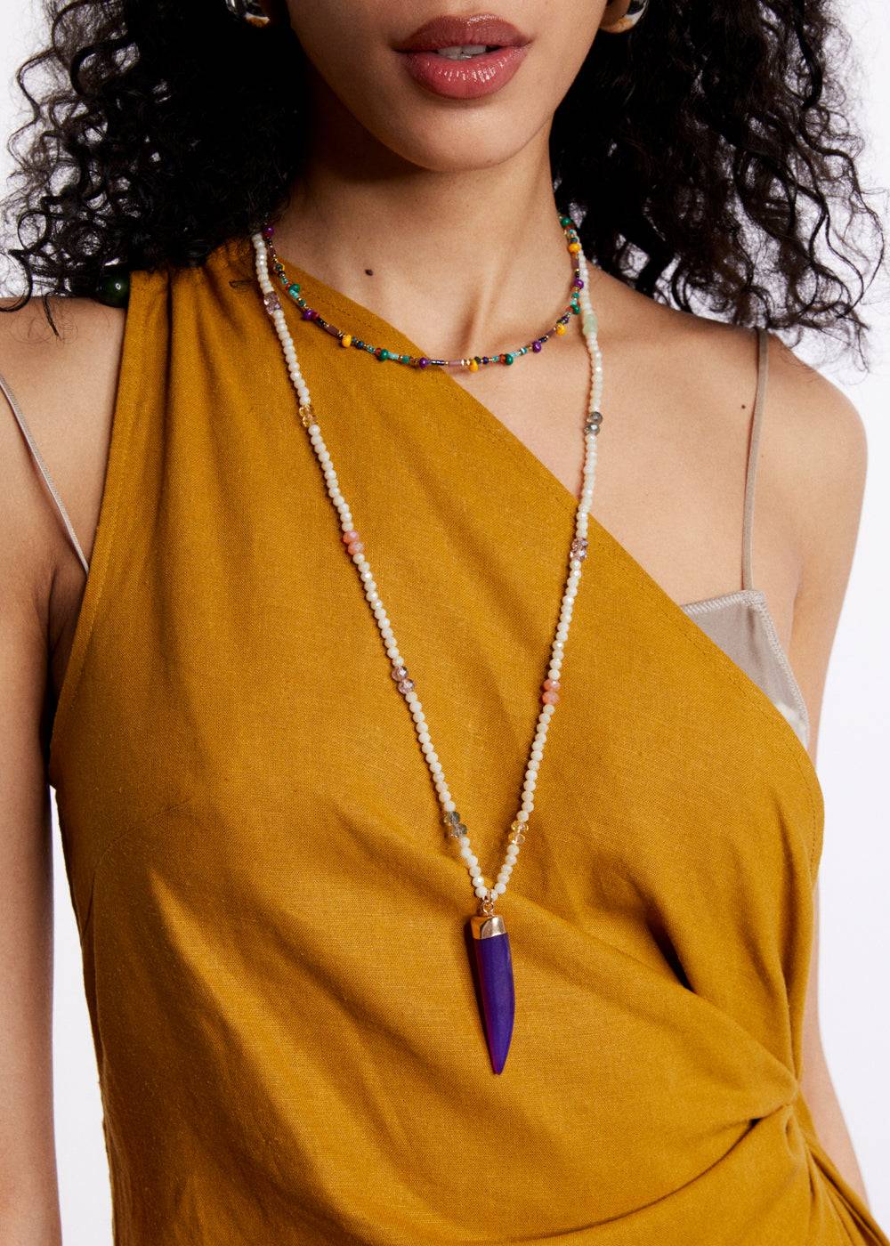 Nalí HORN NECKLACE W/ GOLD BEADS + COLORS 2025