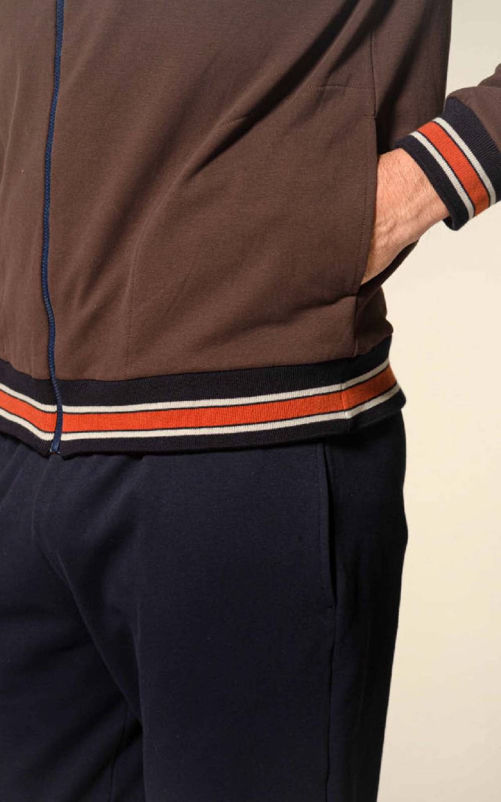 Julipet Tuta in felpa con zip Sottocosto