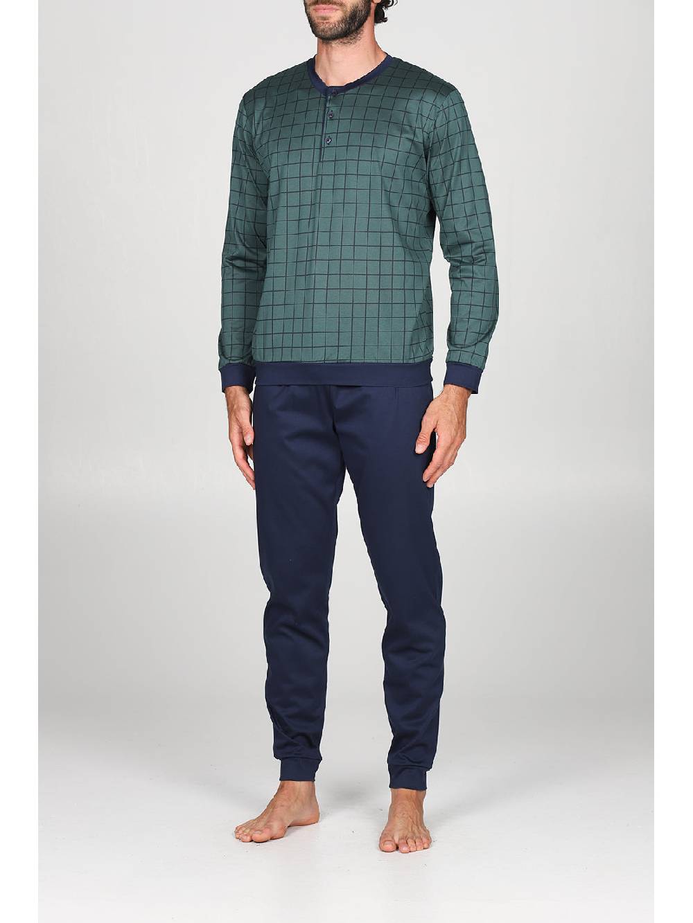 Julipet Pigiama serafino con maglia disegni a quadri, in ricercato luxury jersey Offerte