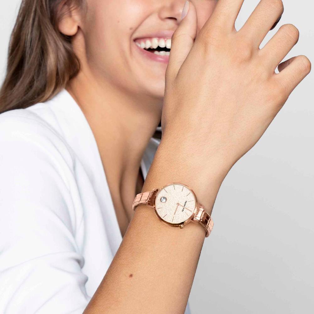 Nomination Orologio Time Ovale Oro Rosa con 4 Link decorati sul Cinturino Soddisfazione Garantita