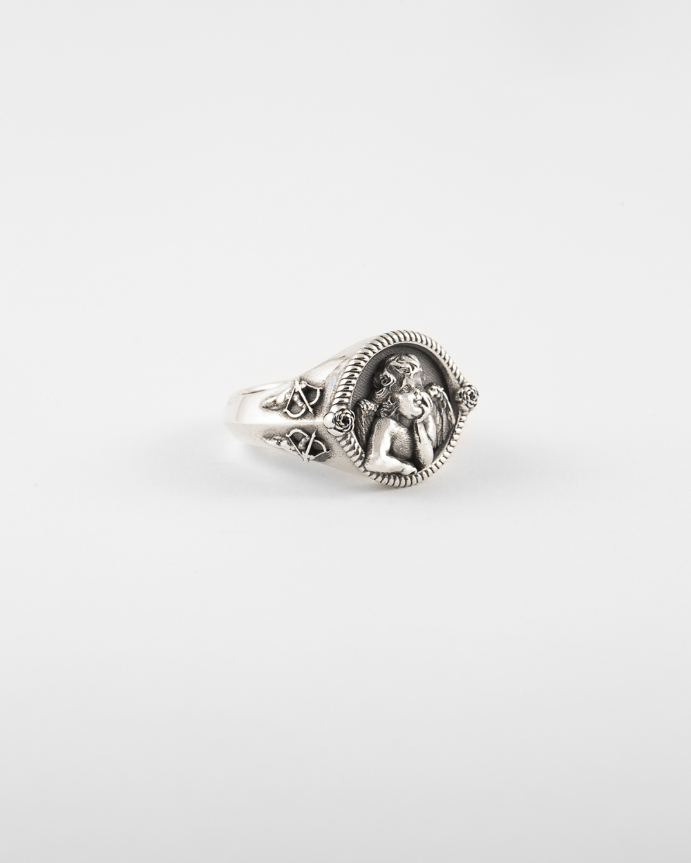 Nove25 ANELLO CHEVALIER CUPIDO IN ARGENTO Spedizione Gratuita