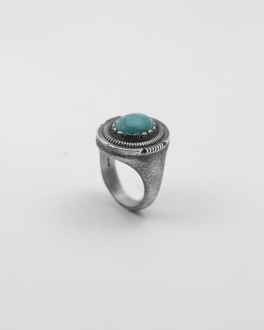 Nove25 ANELLO CHEVALIER SCUDO OVALE TURCHESE Vendita