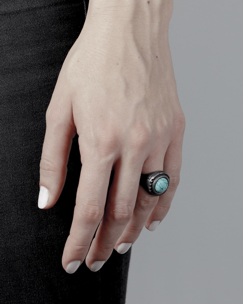Nove25 ANELLO CHEVALIER FREGI GEOMETRICI TURCHESE Soddisfazione Garantita
