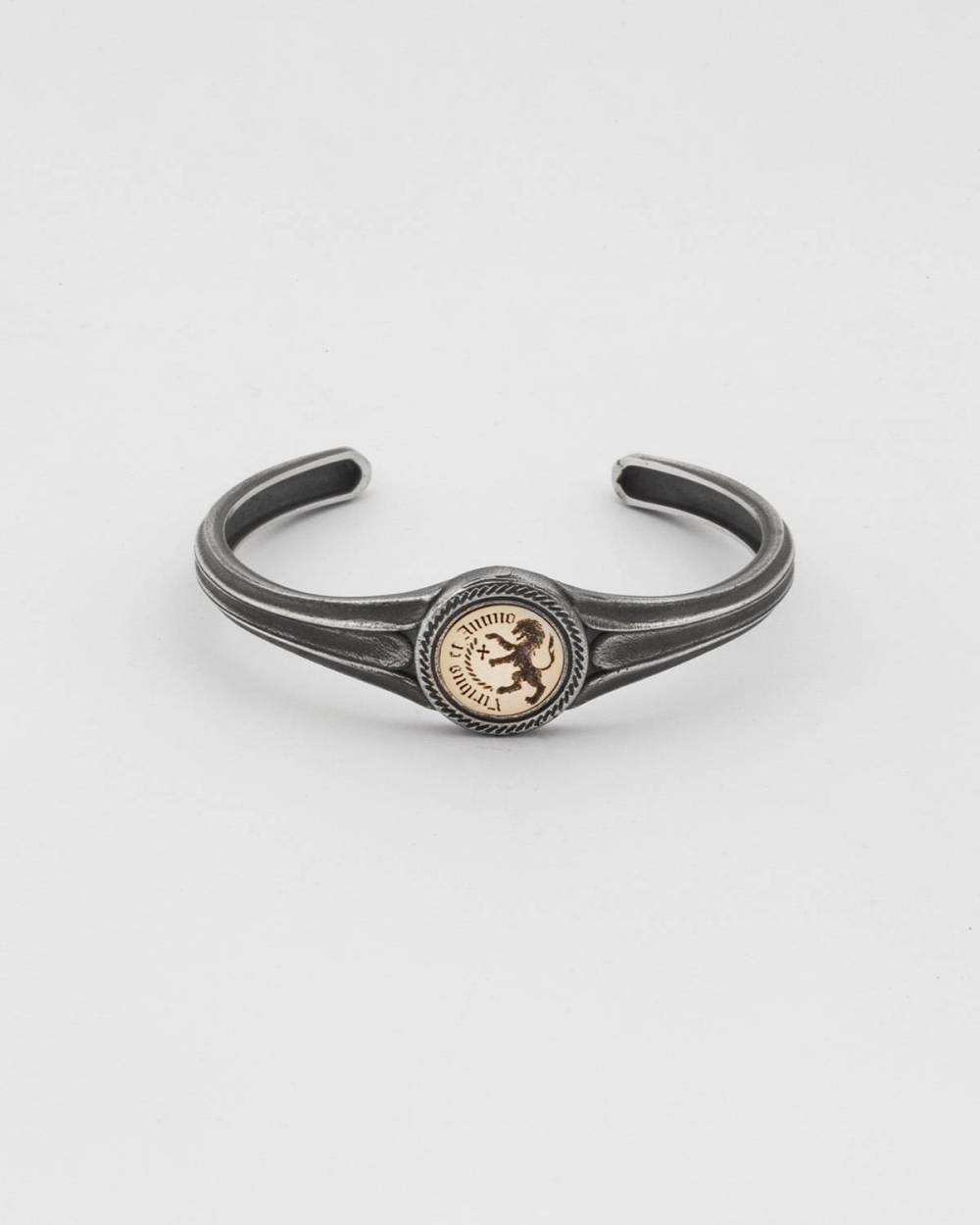 Nove25 BRACCIALE RIGIDO CHEVALIER VIRIBUS ET ANIMO IN ARGENTO Shopping Online