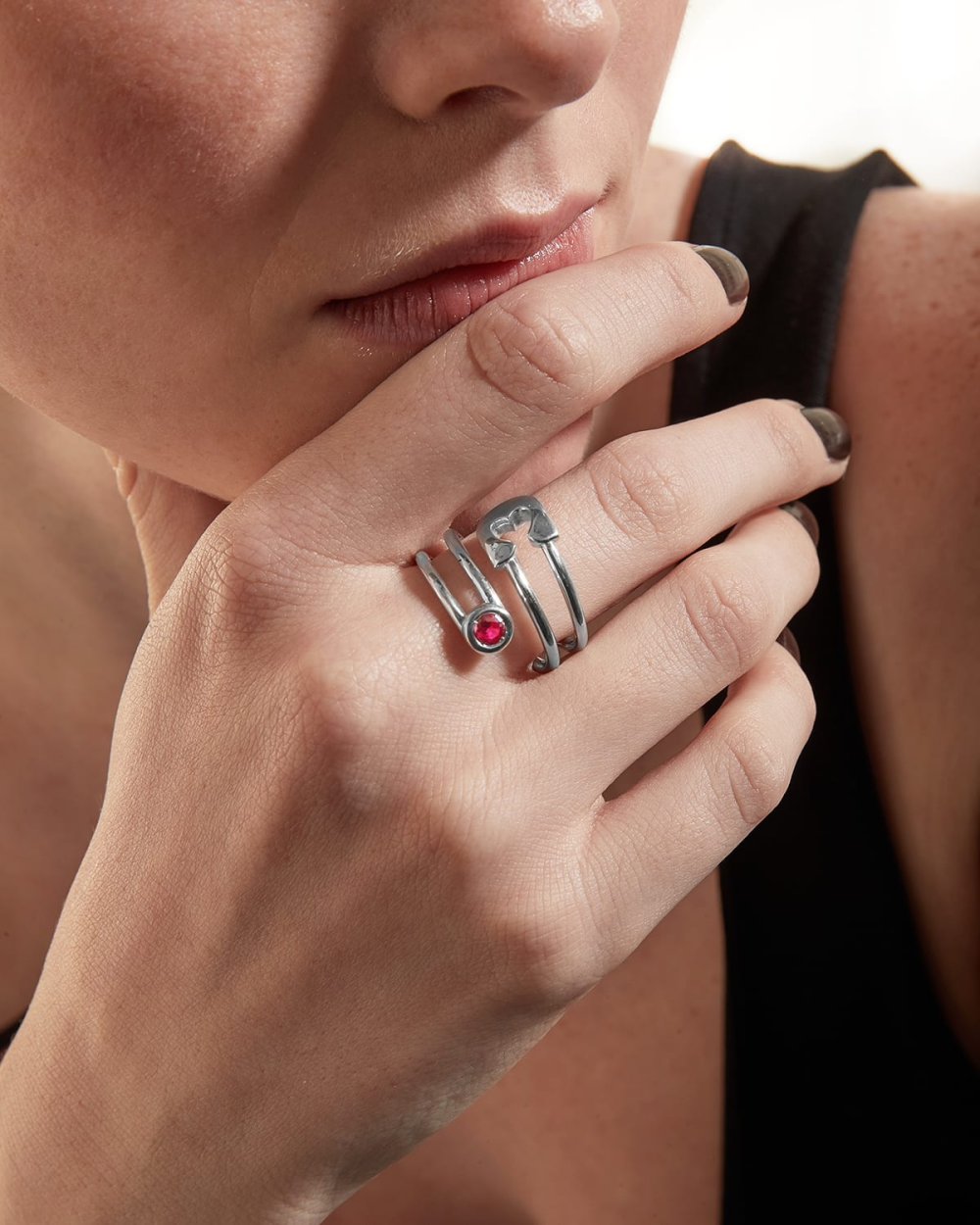 Nove25 ANELLO UNBREAKABLE PIN IN ARGENTO Affare Del Giorno
