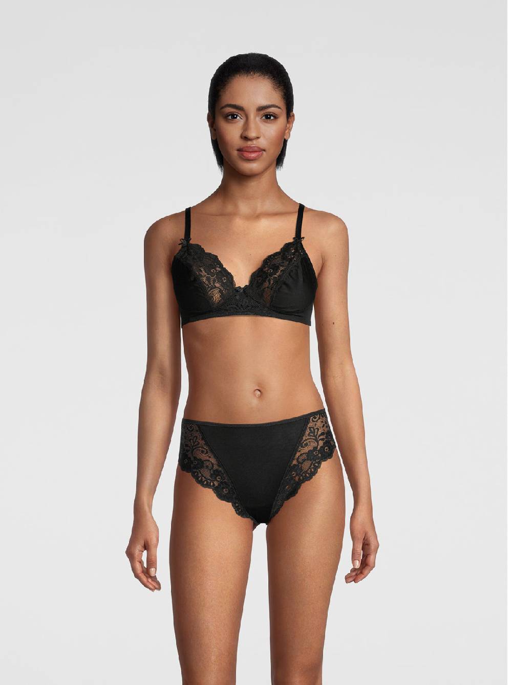 Oscalito Reggiseno Balconcino Coppa C con Leavers 984C Convenienza