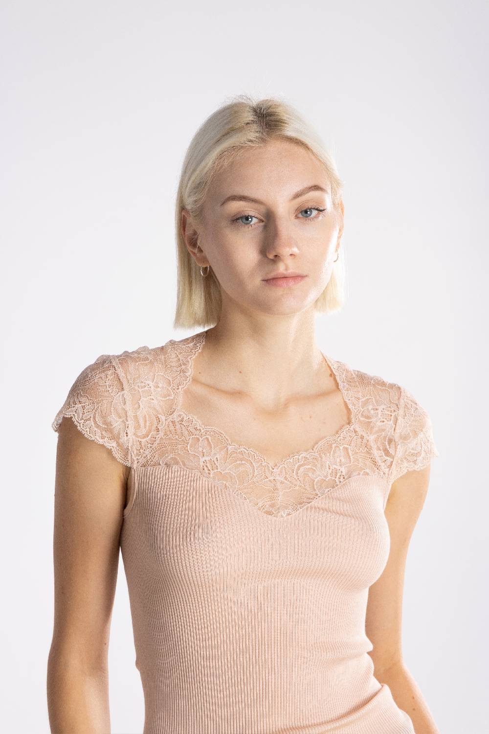 Oscalito T-shirt Donna70% Lana , 30% Seta 6825 Moda