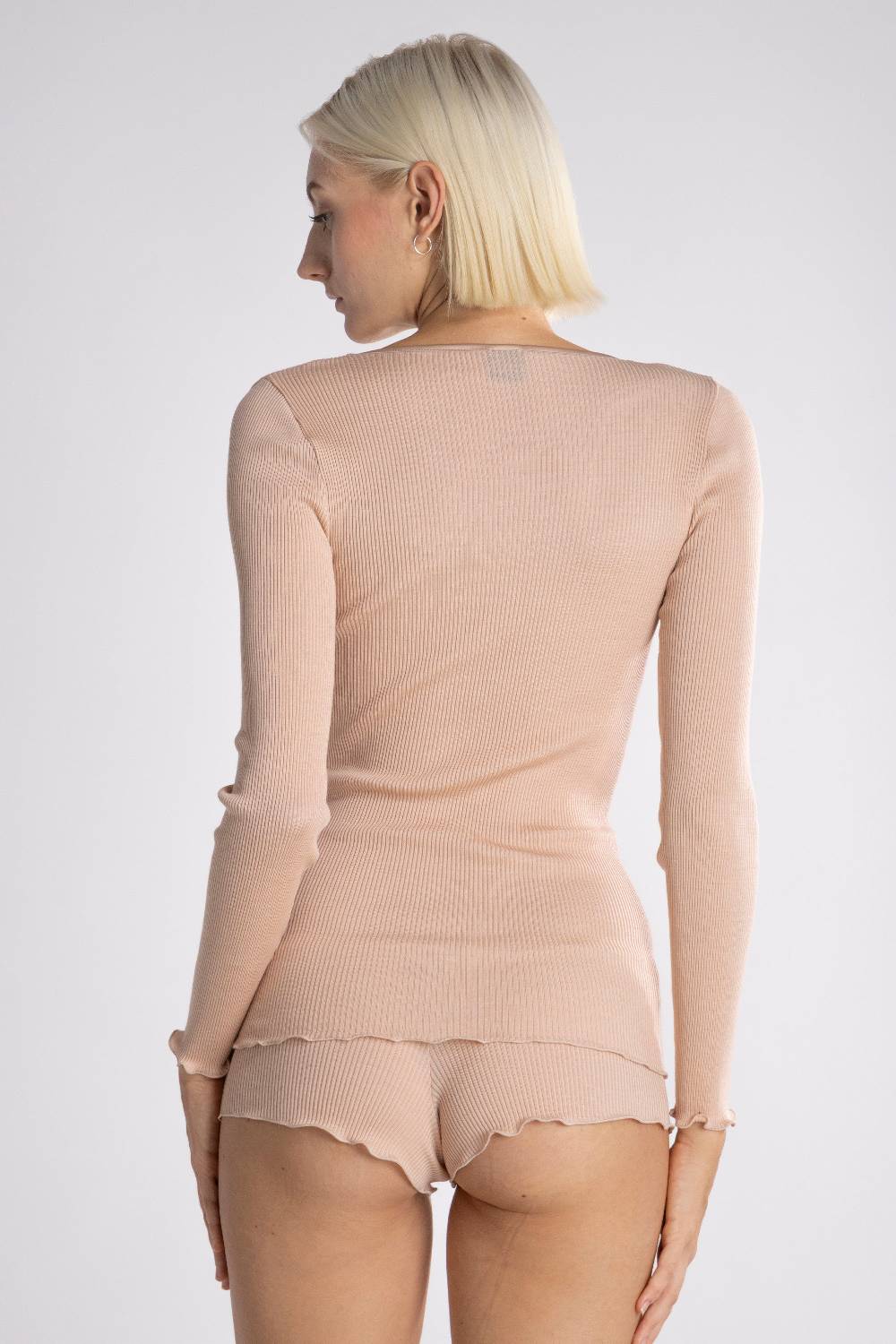 Oscalito Maglia a maniche lunghe con scollo a V in raso di lana e seta 4248 Saldi