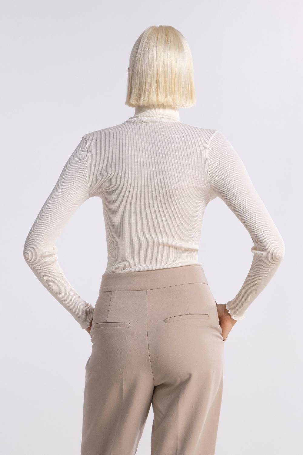 Oscalito Maglia Dolcevita a Maniche Lunghe in tessuto liscio di Lana e Seta 3478 Nuova