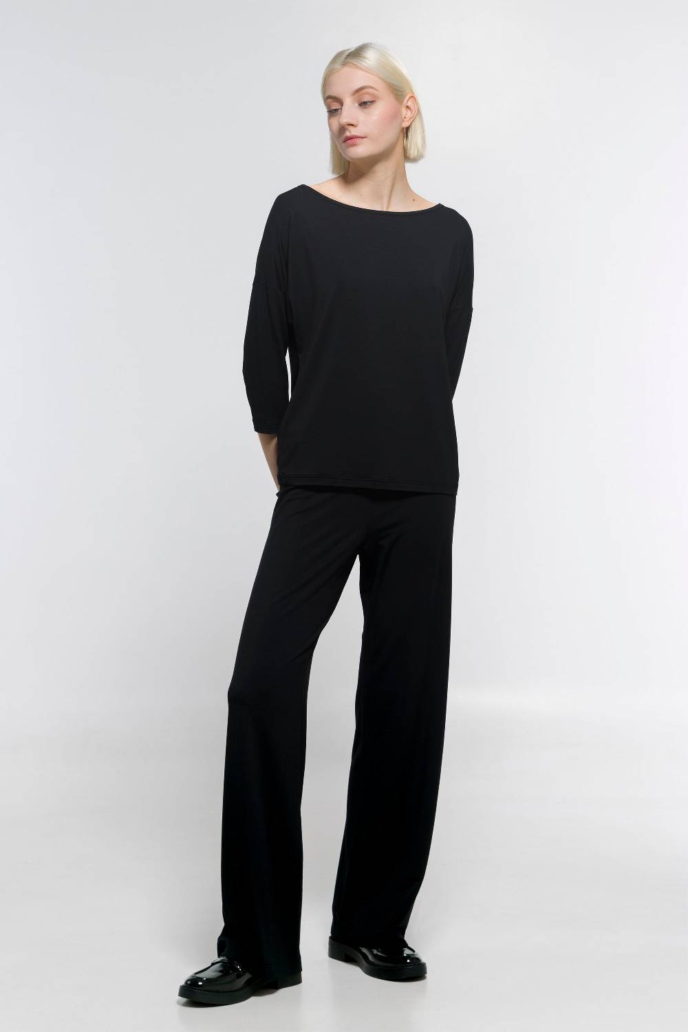 Oscalito Pantaloni in modal 1377 2025