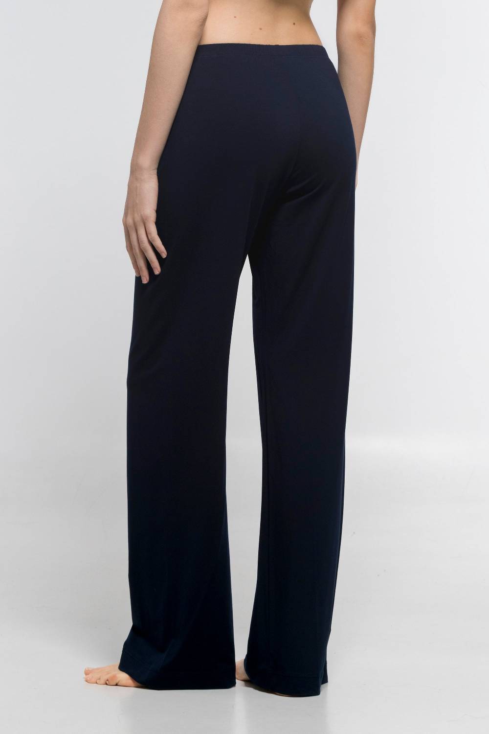 Oscalito Pantaloni in modal 1377 2025