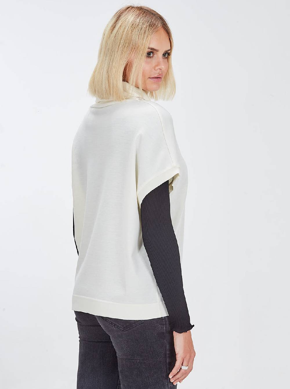 Oscalito Camicia Donna Smanicata in Lana e Seta con dettagli macramè 5836 Nuova