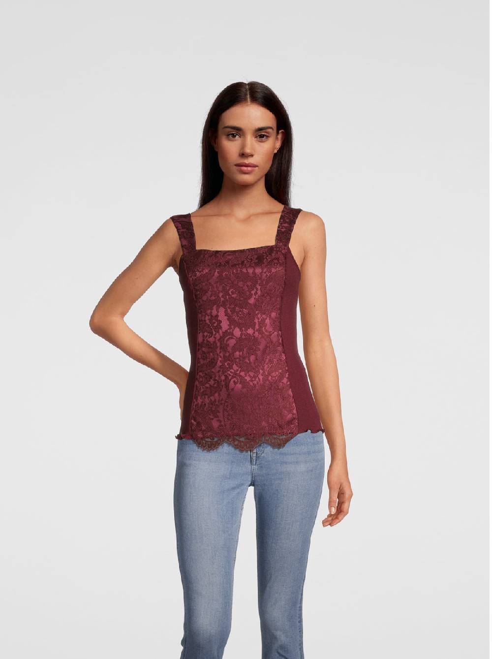 Oscalito Top in Lana e Seta con Pizzo Leavers all over 6420 Italia
