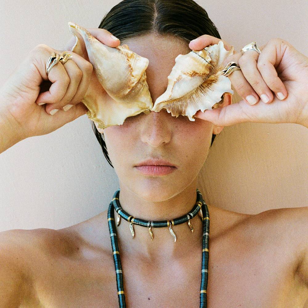 Paola Grande Gioielli FLAME Collana lunga in ematite con pendenti Spedizione Gratuita