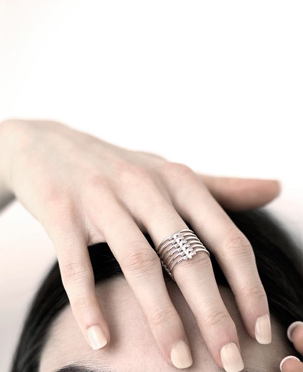 Paola Grande Gioielli SPINAE Anello 'Spinae' 6 elementi oro bianco In Linea