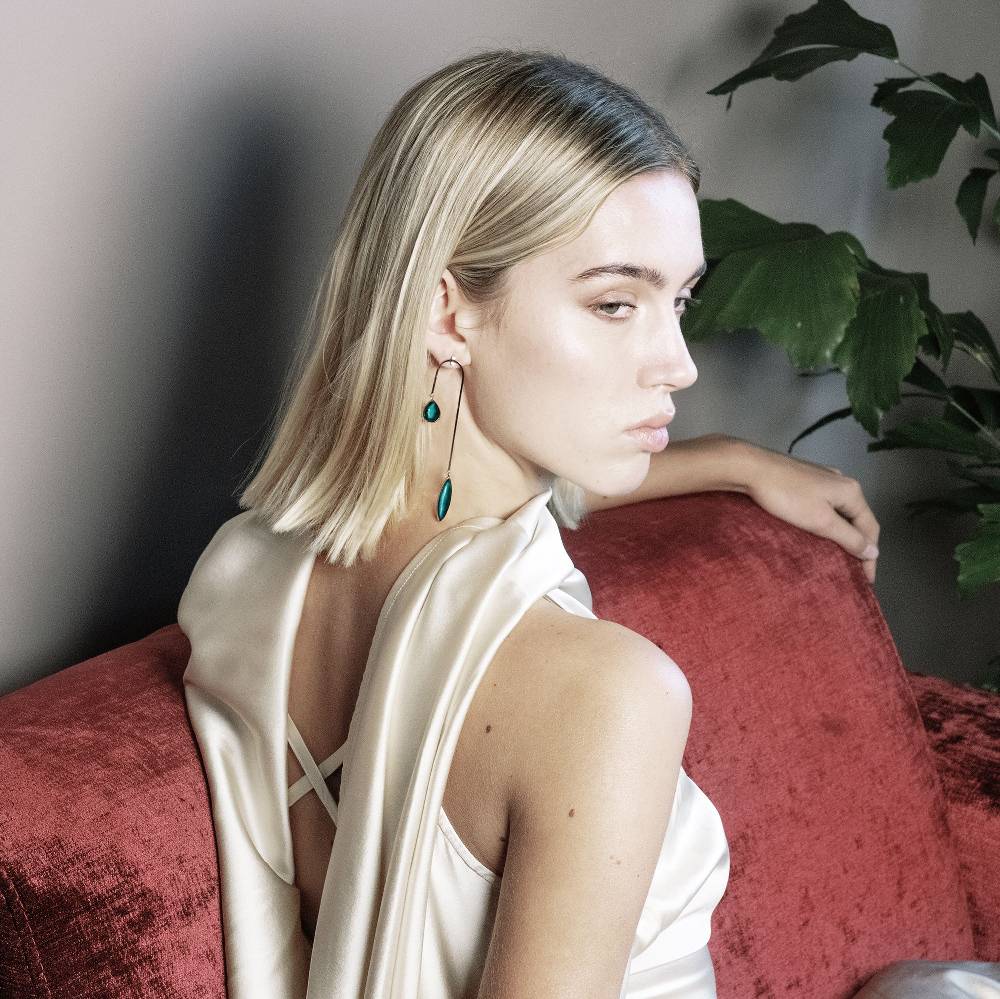 Paola Grande Gioielli AURUM Orecchini amo curvo medio Prezzo Ridotto