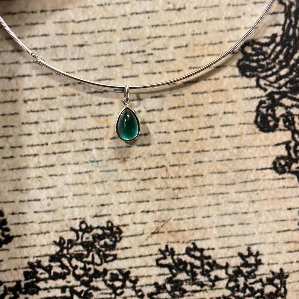 Paola Grande Gioielli AURUM Ciondolino in argento a forma di goccia Offerta