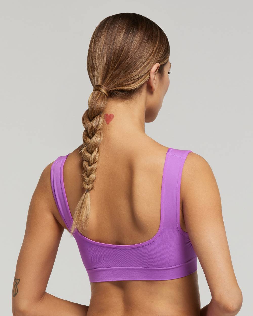 Pompea Brassiere spalla larga seamless con dettaglio femminile Acquista Ora