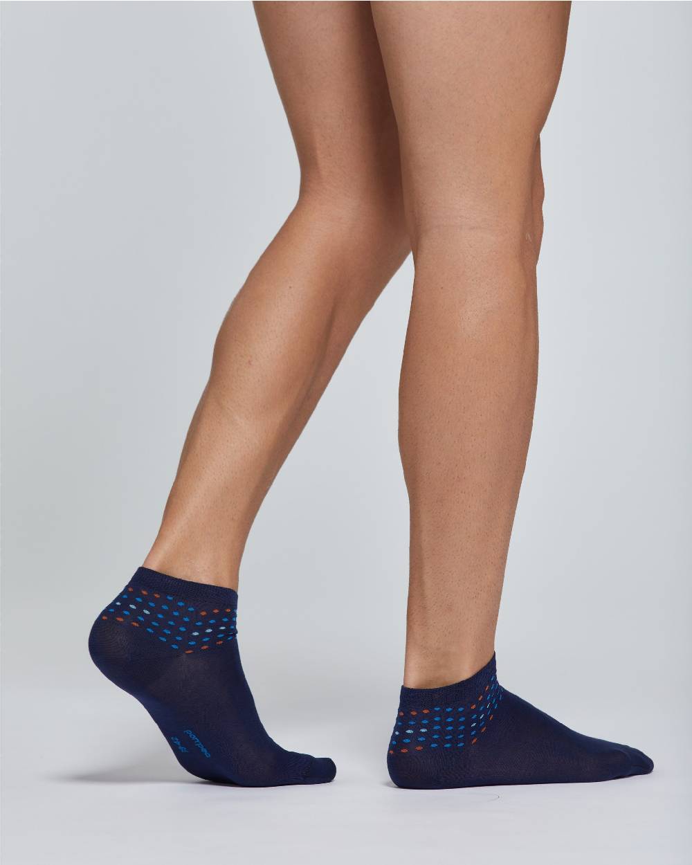 Pompea CALZA CORTA COTONE GREGORIO CON MOTIVO CHEVRON A POIS Offerta