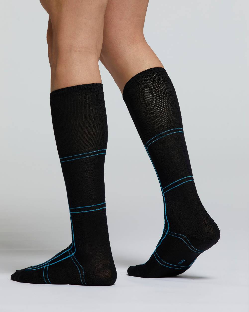 Pompea CALZA LUNGA COTONE AMARANTO MOTIVO A RIGHE Promozione Limitata