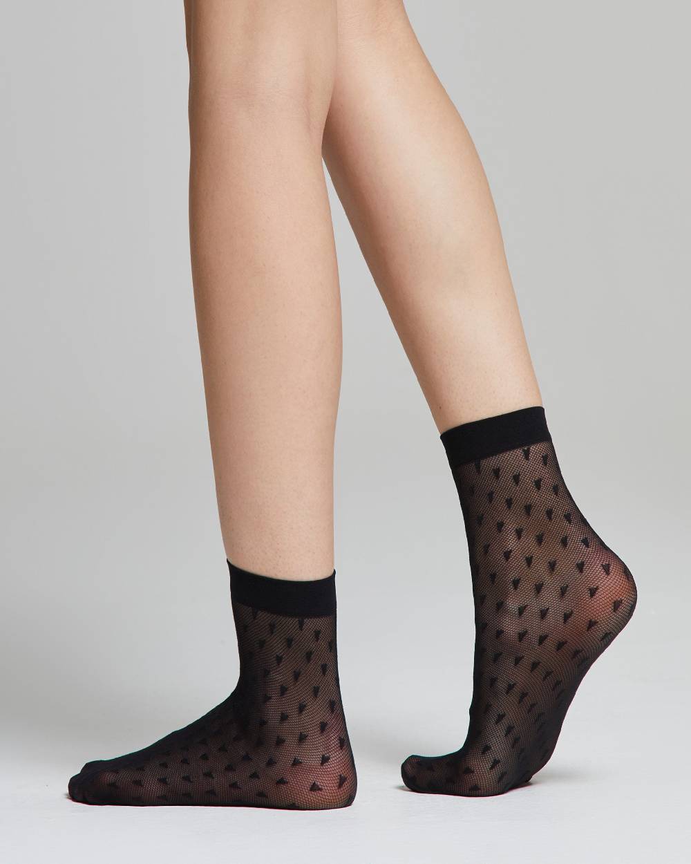 Pompea Calzino velato Fiordaliso con effetto micro tulle Sconti VIP
