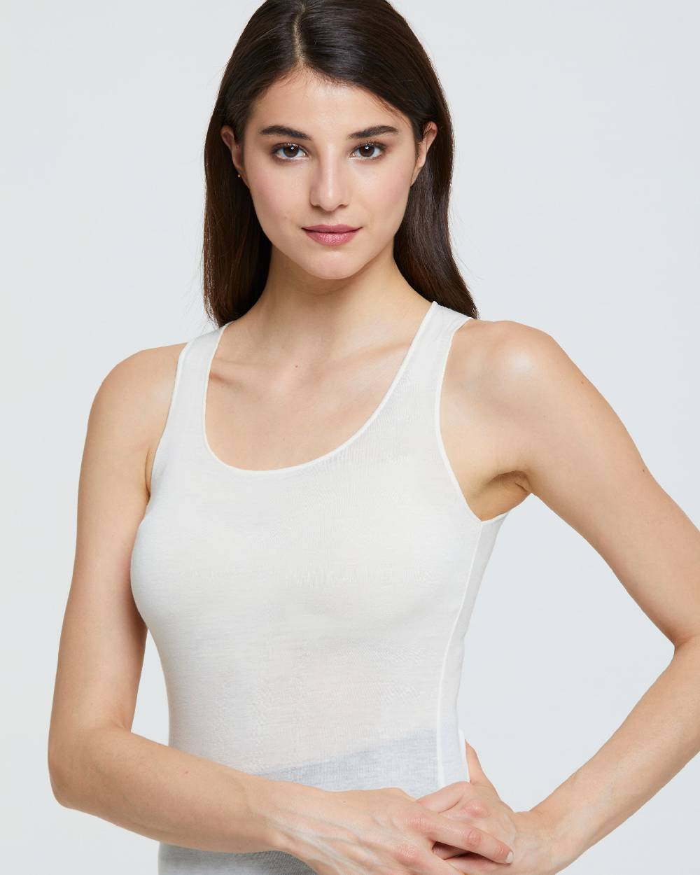 Pompea CANOTTA SCOLLO TONDO IN MODAL CASHMERE Spedizione gratuita