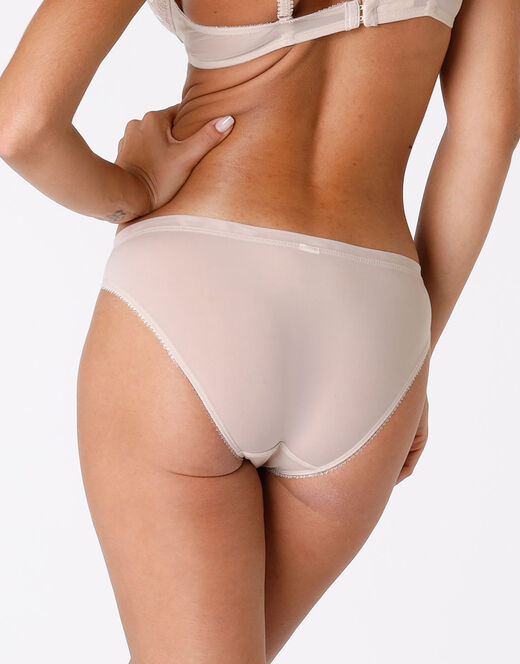 Lovable Slip Celebrity, skin, in pizzo e tulle Promozione