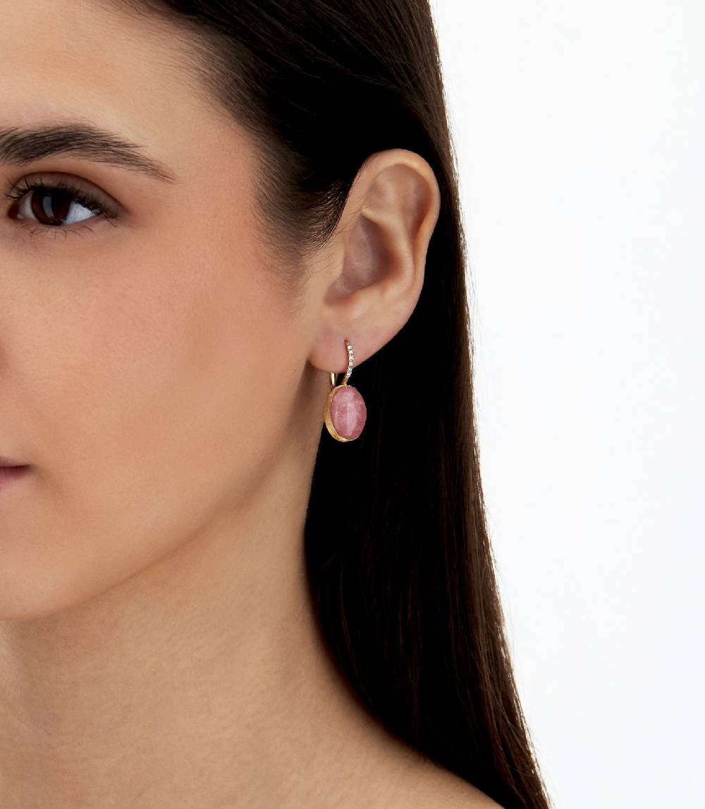 Nanis Orecchini Ciliegine Rosolio "Boules" in oro inciso, diamanti, cristall – Nanis Italian Jewels Presa