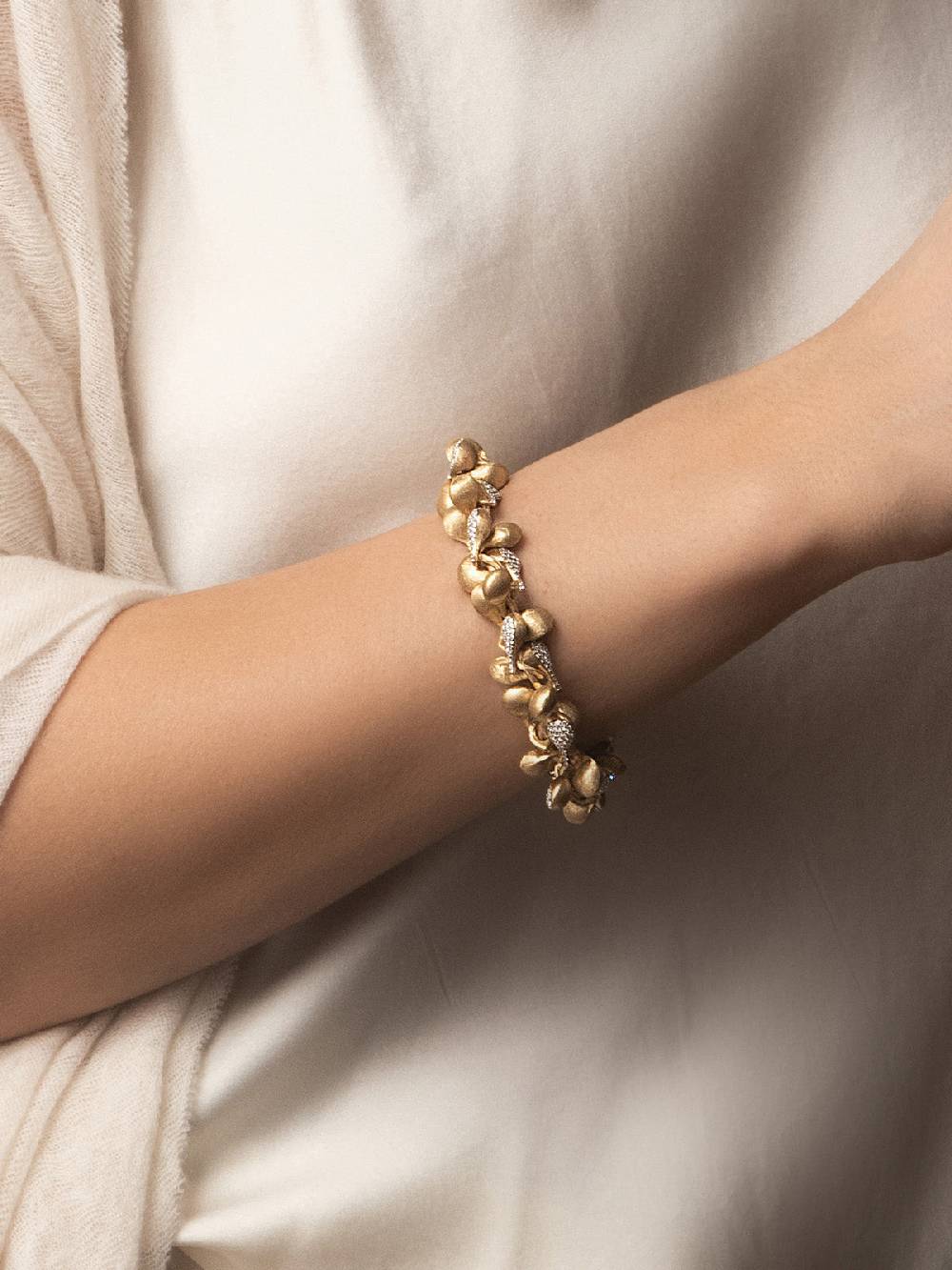 Nanis Bracciale statement "TRASFORMISTA" in oro e diamanti – Nanis Italian Jewels 2025