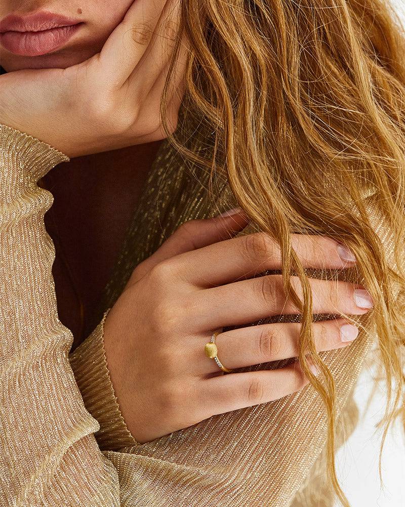 Nanis Anello "DANCING ÉLITE" con boule in oro incisa a mano e pavé di diaman – Nanis Italian Jewels Vendita