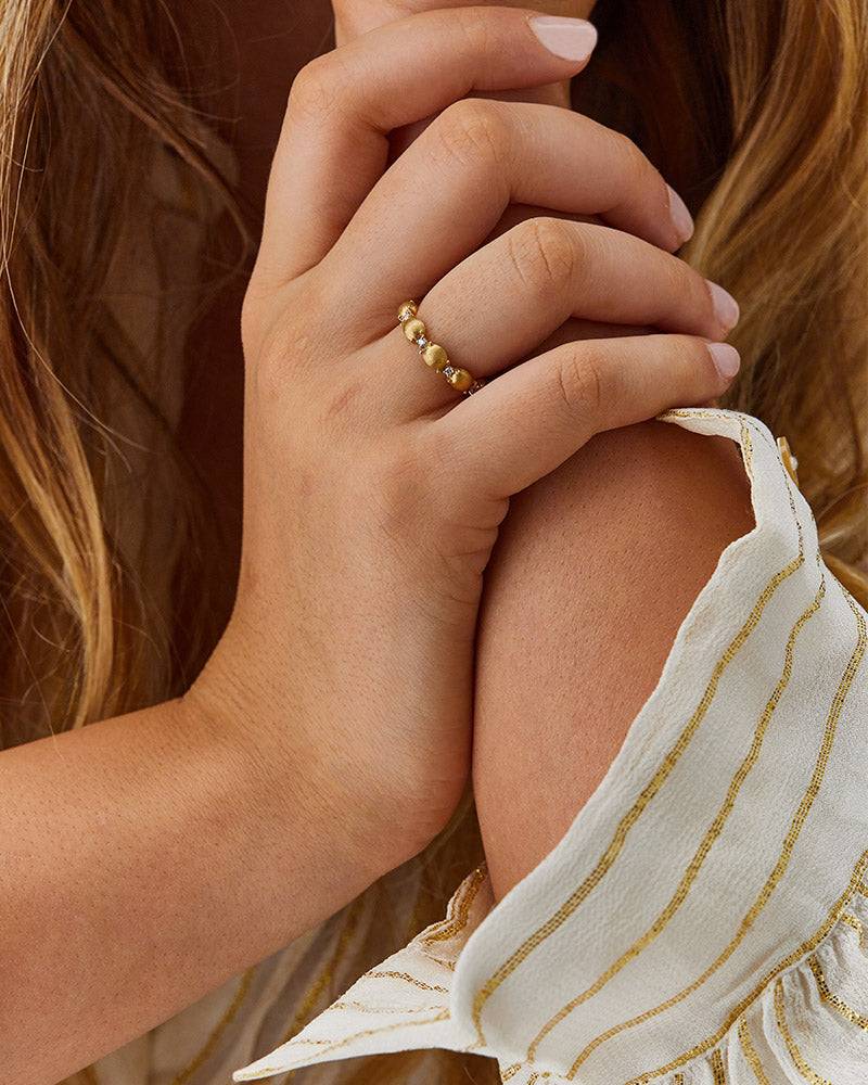 Nanis Anello "DANCING ÉLITE" con diamanti e boules piccole in oro – Nanis Italian Jewels Nuovo