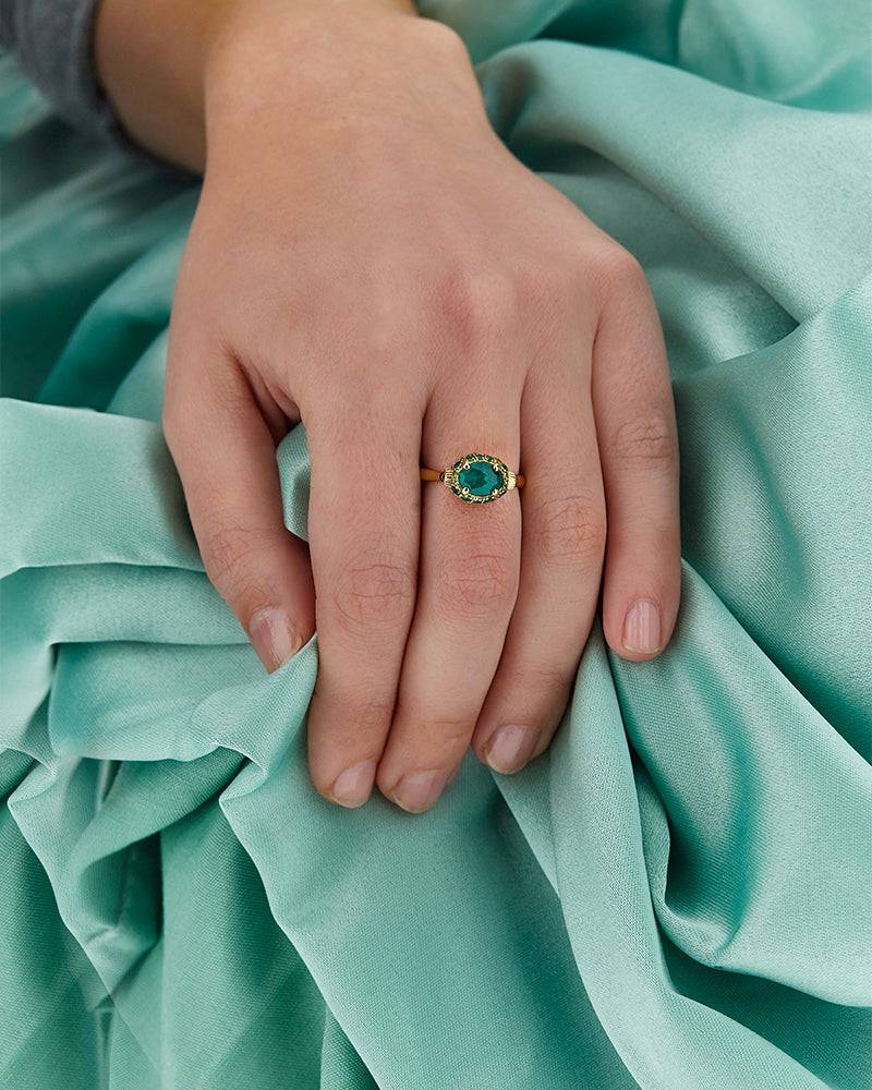 Nanis Anello "DANCING REVERSE" double face in oro, diamanti, tsavorite, amet – Nanis Italian Jewels In Linea