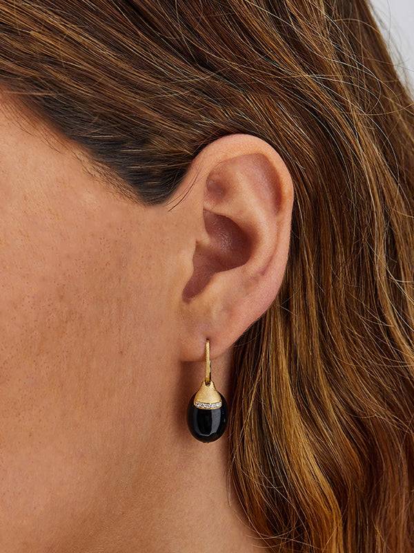 Nanis Orecchini CILIEGINE "DANCING MYSTERY BLACK" pendenti con boules in oro – Nanis Italian Jewels Negozi Online