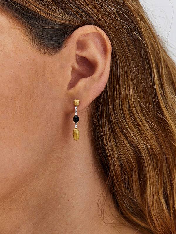 Nanis Orecchini "DANCING MYSTERY BLACK" pendenti in oro, diamanti e onice ne – Nanis Italian Jewels Novità
