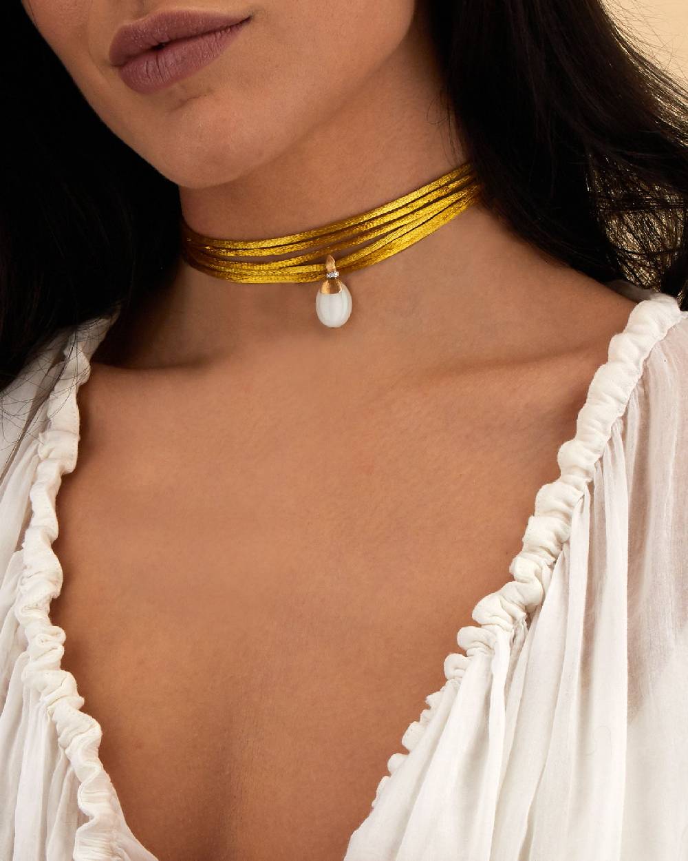 Nanis Pendente "WHITE DESERT" in oro, diamanti e pietra di luna (medio) – Nanis Italian Jewels Vendita Economica