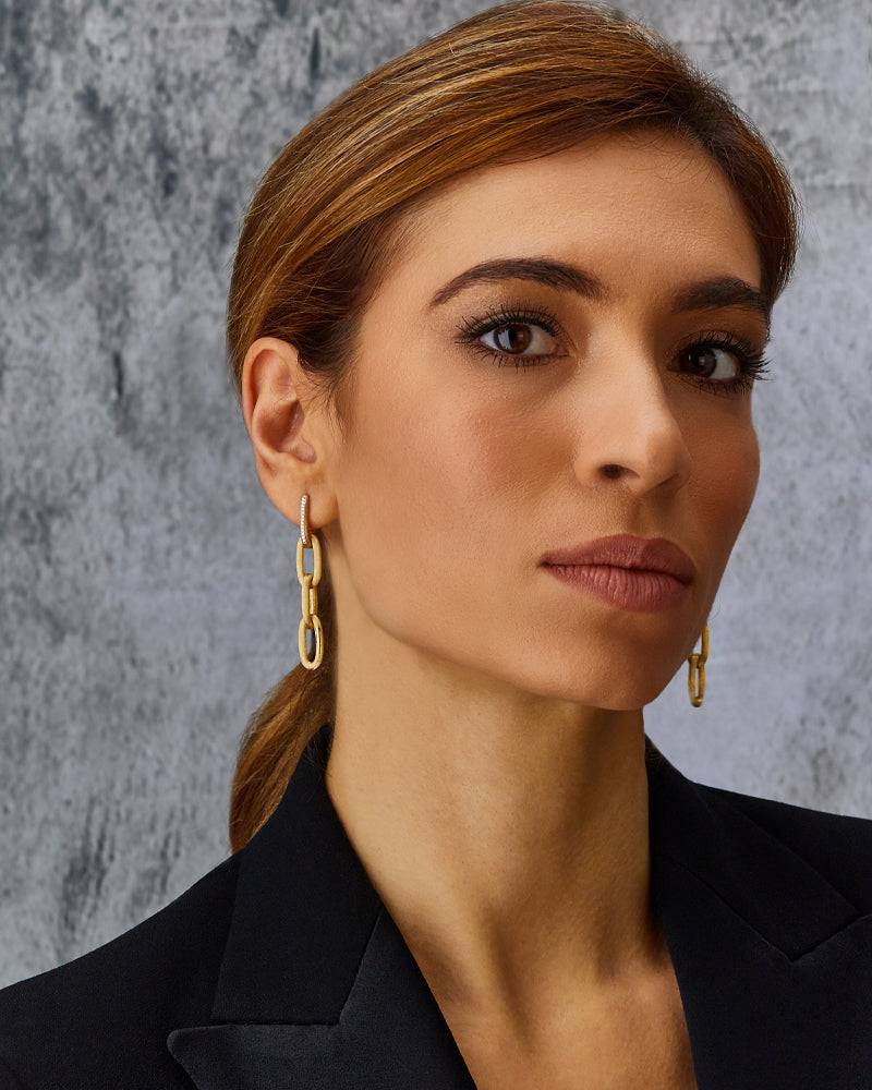 Nanis Orecchini "LIBERA SOUL" pendenti con triplo elemento in oro e diamanti – Nanis Italian Jewels Moda