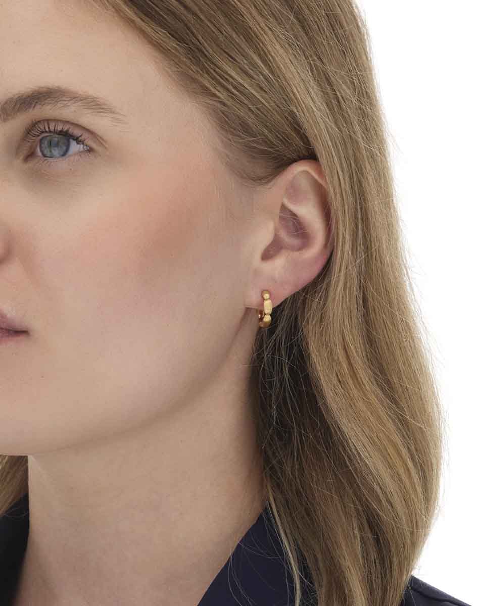 Nanis Orecchini a cerchio piccoli "Diva" in oro – Nanis Italian Jewels Affare Del Giorno