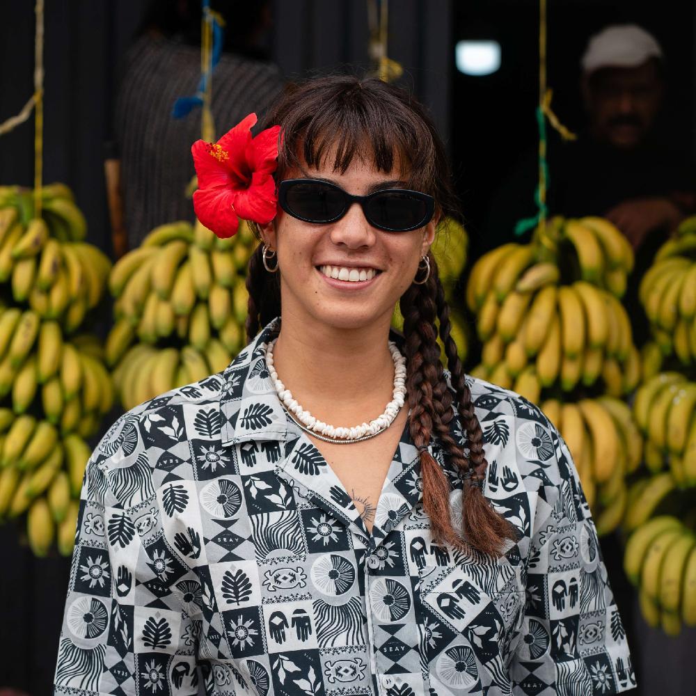 Seay / Camicia Hawaiana Grigia Nera Symbols Saldi Di Fabbrica