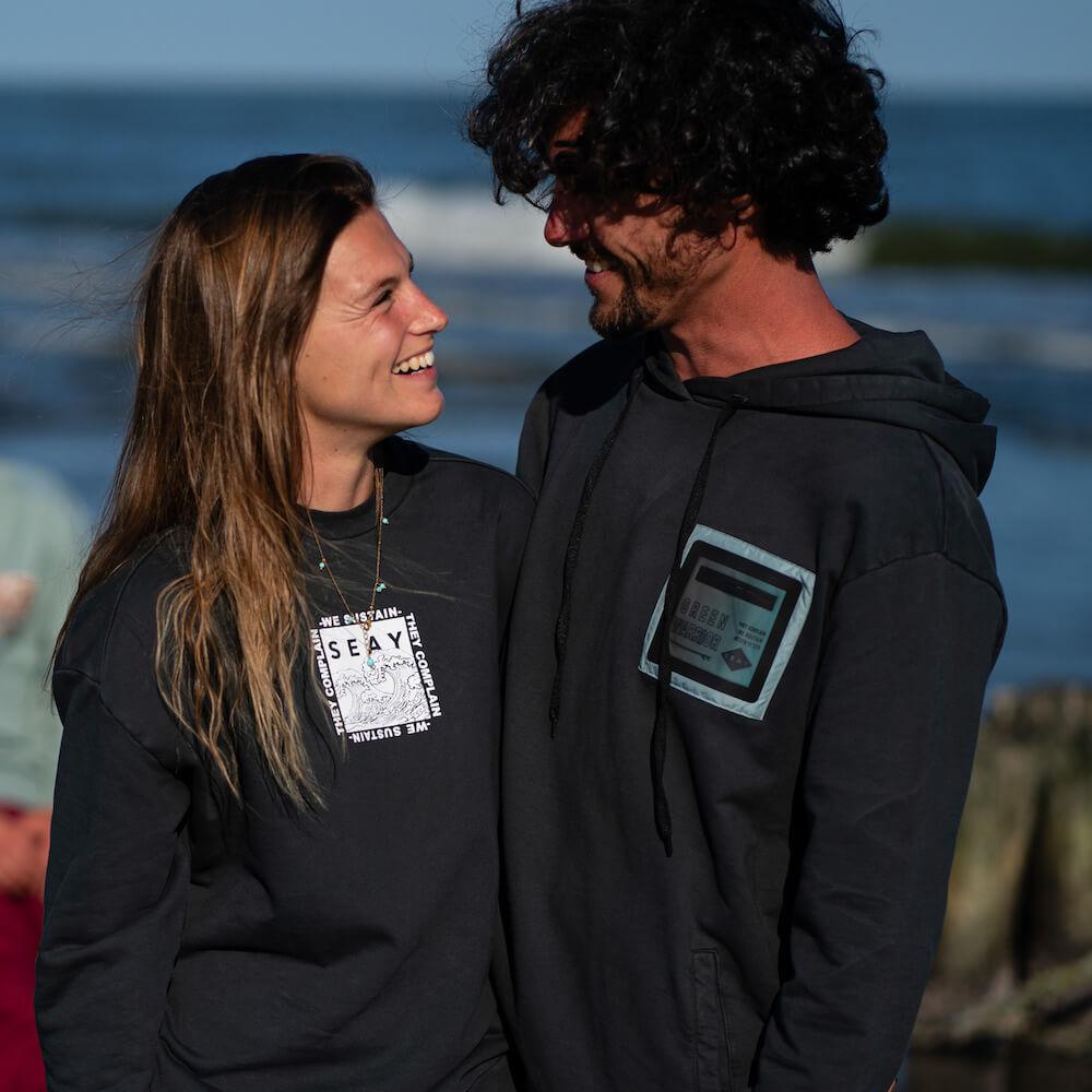 Seay / Felpa con Cappuccio Nera Siargao Consegna Veloce