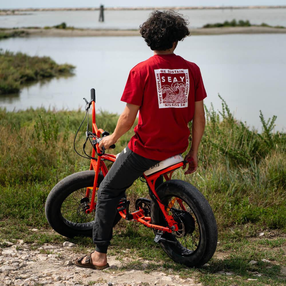 Seay / T-Shirt Rossa Ikaika Negozio