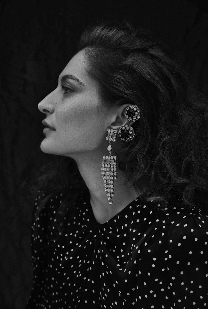 Silvia Gnecchi Morosas earrings Convenienza