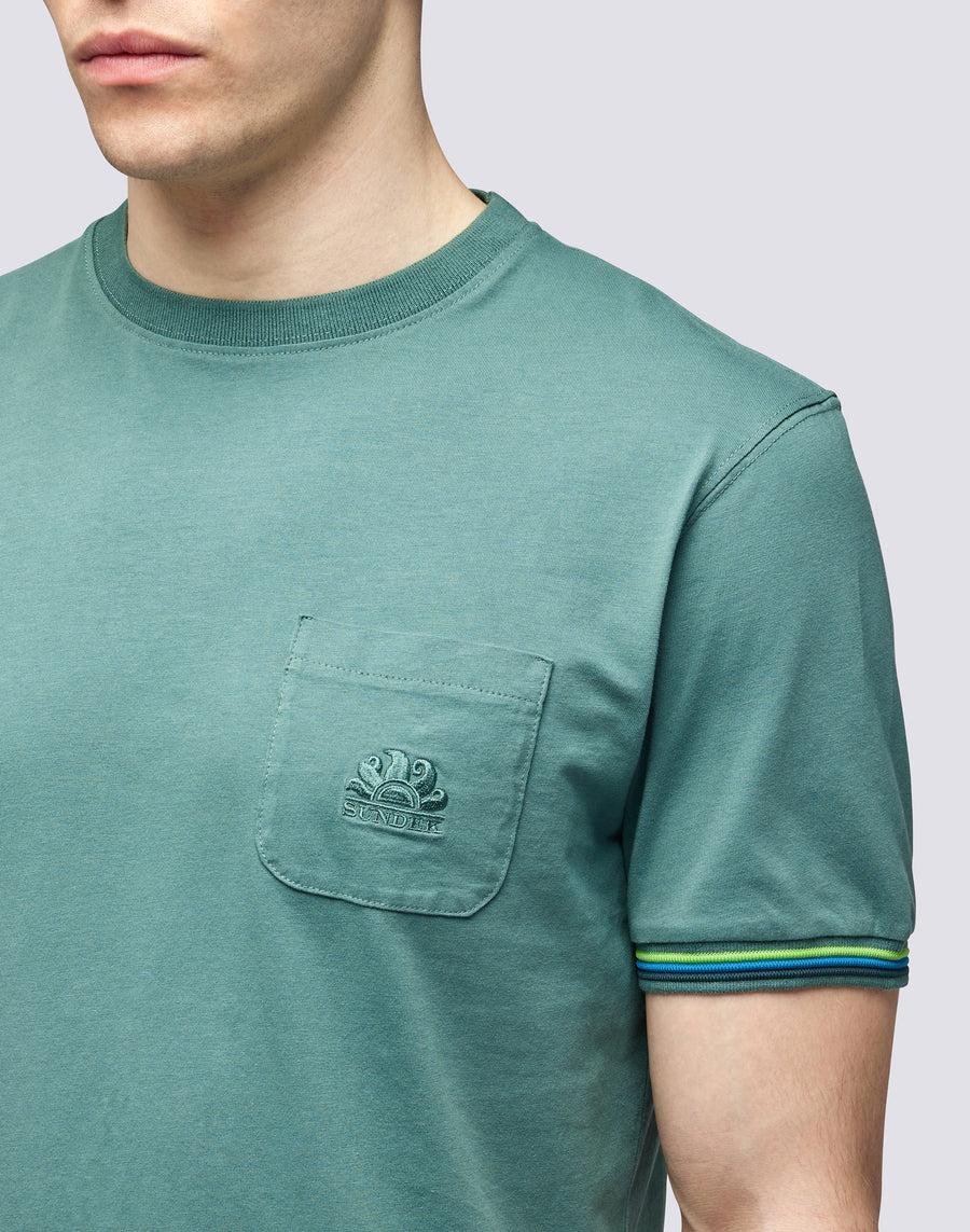 Sundek T-SHIRT FINN GIROCOLLO CON TASCHINO m775tej7800-a1601 Spedizione Gratuita