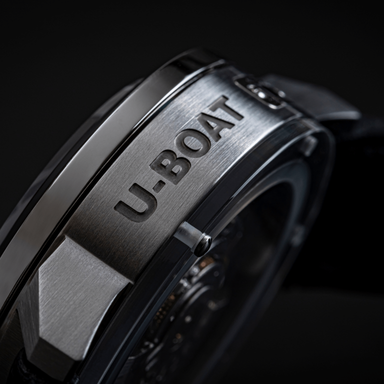 U Boat CLASSICO 42MM TUNGSTENO BLACK Offerta Pasqua