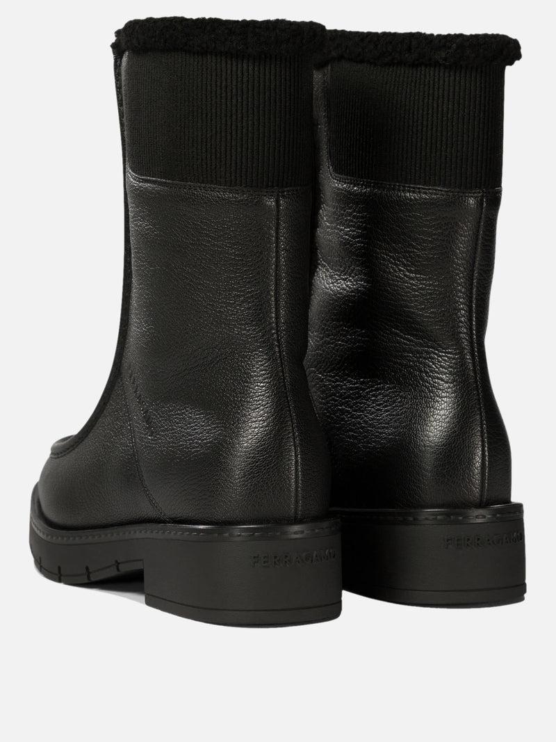 Vietti Ferragamo Stivaletti "Montse Fur" Italia