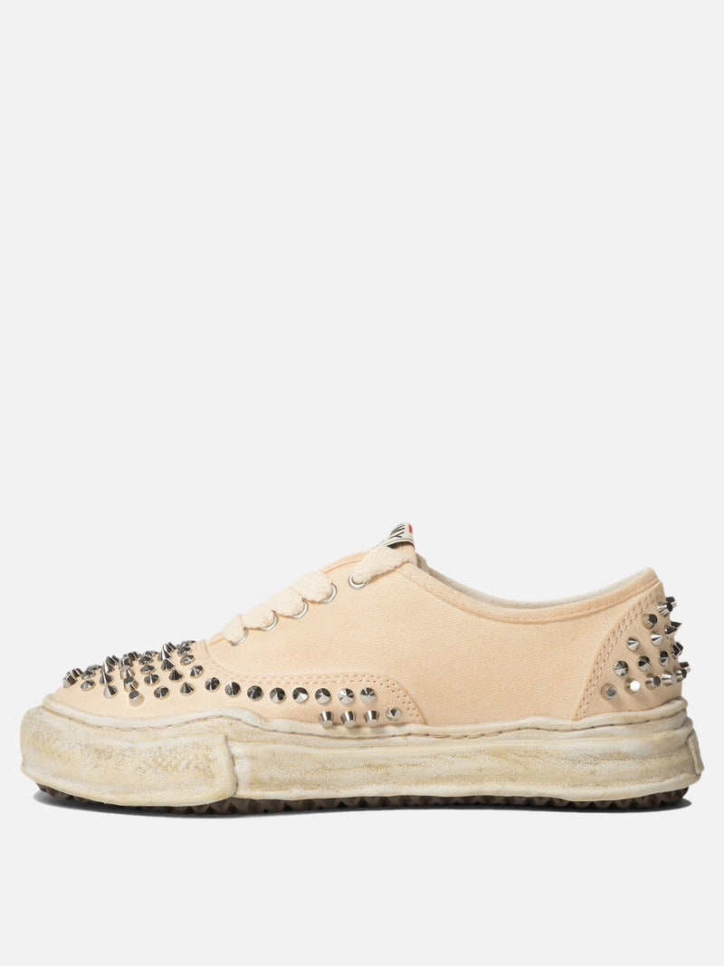 Vietti Maison Mihara Yasuhiro Sneaker con borchie "Baker" Offerta