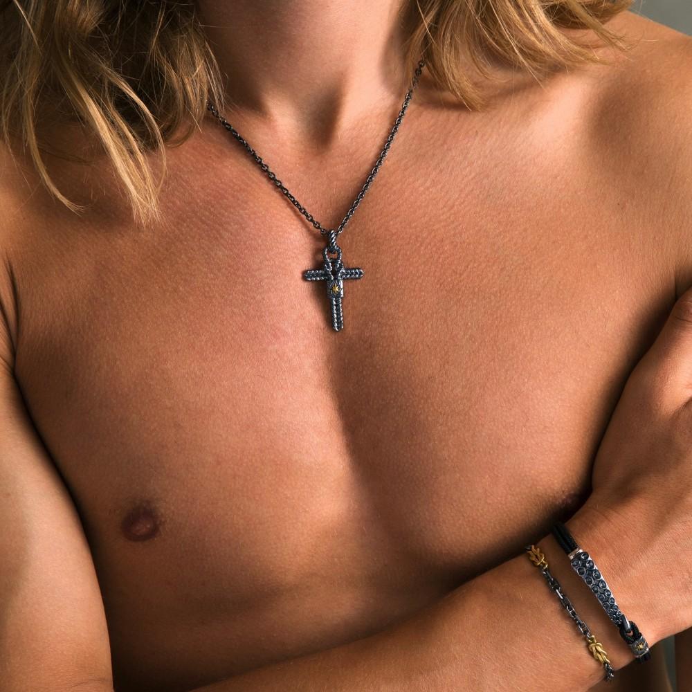 Zancan Collana Zancan in argento brunito con pendente a croce e nodo nautico Promozione